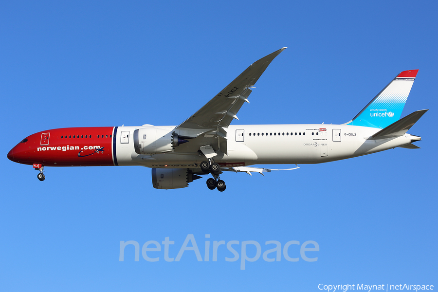 Norwegian Air UK Boeing 787-9 Dreamliner (G-CKLZ) | Photo 202773