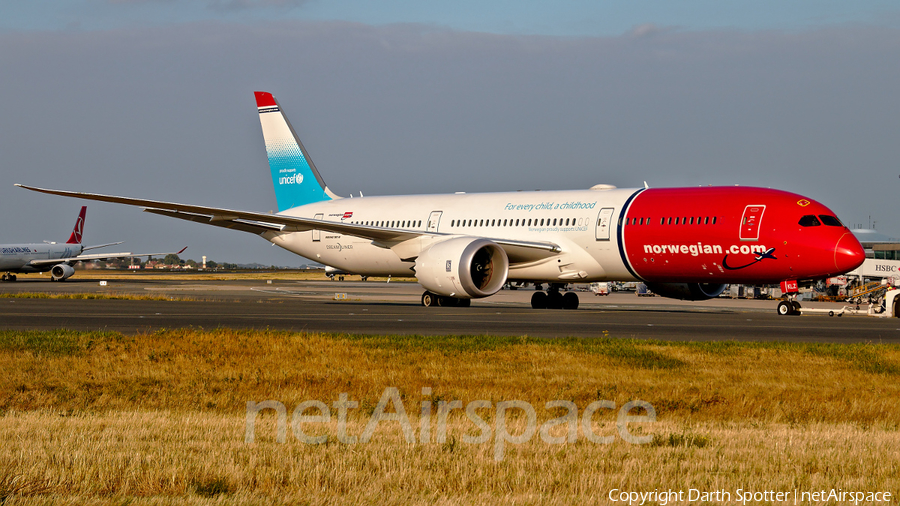 Norwegian Air UK Boeing 787-9 Dreamliner (G-CKLZ) | Photo 354357