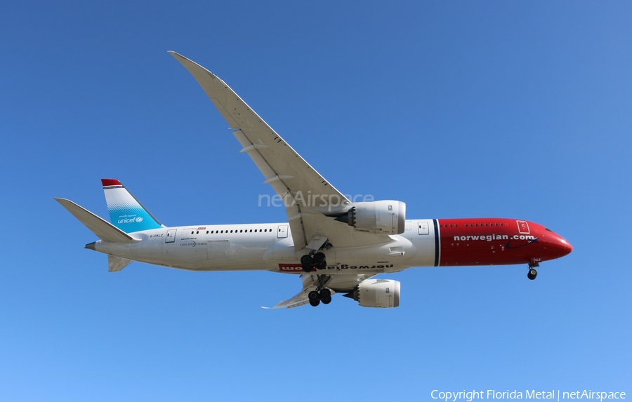 Norwegian Air UK Boeing 787-9 Dreamliner (G-CKLZ) | Photo 299676