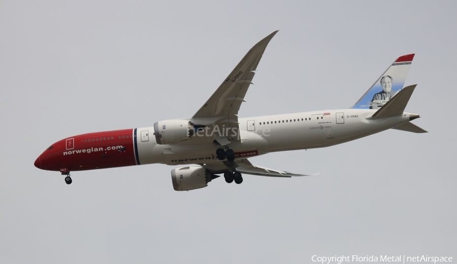 Norwegian Air UK Boeing 787-9 Dreamliner (G-CKNZ) | Photo 543991