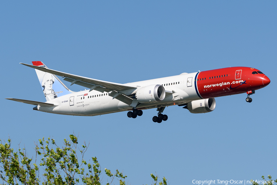 Norwegian Air UK Boeing 787-9 Dreamliner (G-CKWA) | Photo 462658