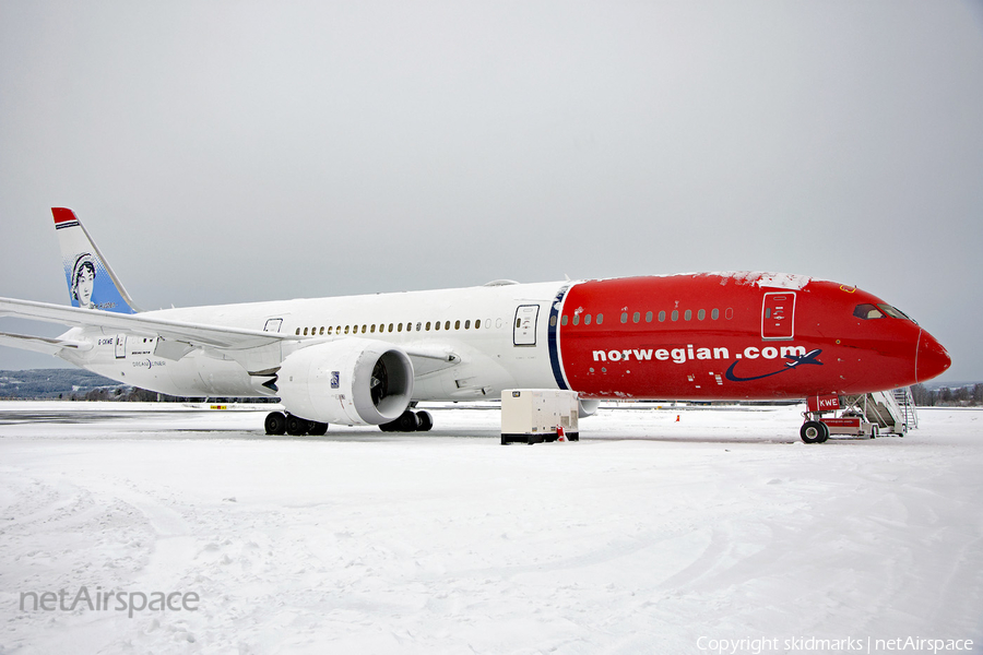 Norwegian Air UK Boeing 787-9 Dreamliner (G-CKWE) | Photo 301384