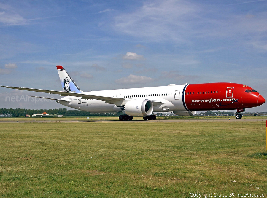 Norwegian Air UK Boeing 787-9 Dreamliner (G-CKWF) | Photo 377063