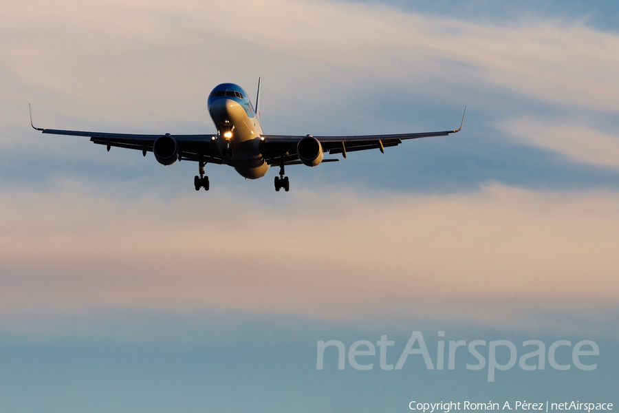 TUI Airways UK Boeing 757-236 (G-CPEU) | Photo 309447