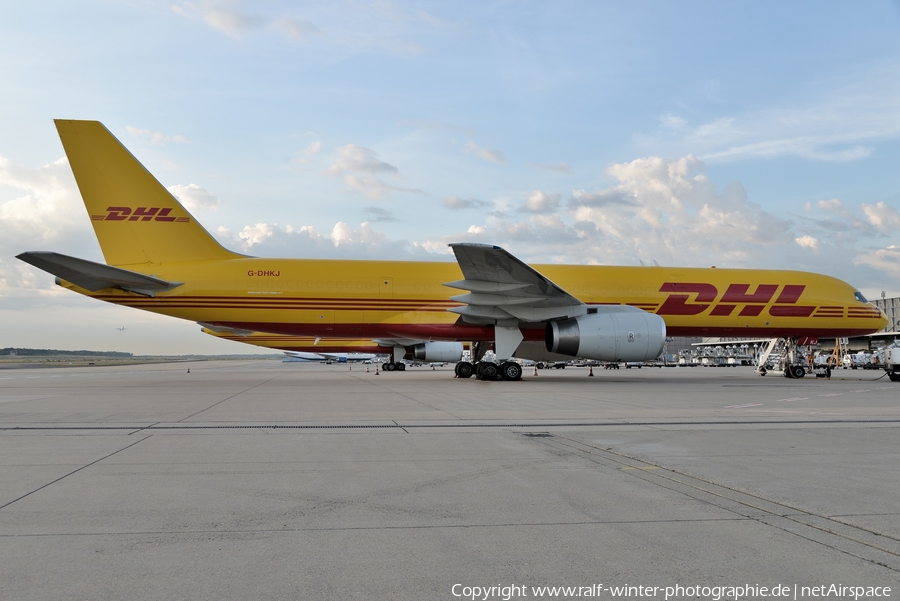 DHL Air Boeing 757-28A(SF) (G-DHKJ) | Photo 662633
