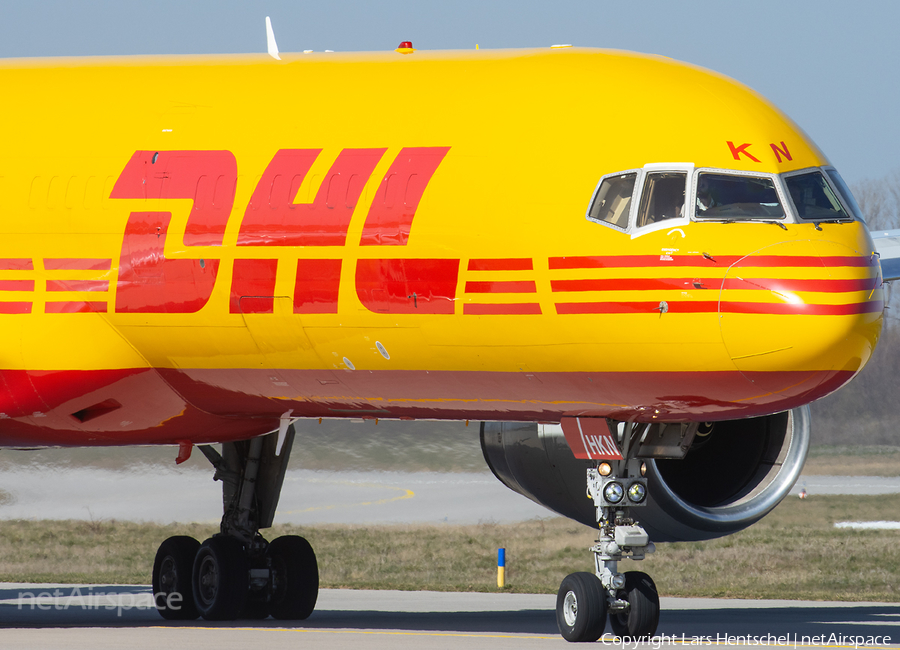 DHL Air Boeing 757-223(PCF) (G-DHKN) | Photo 440063