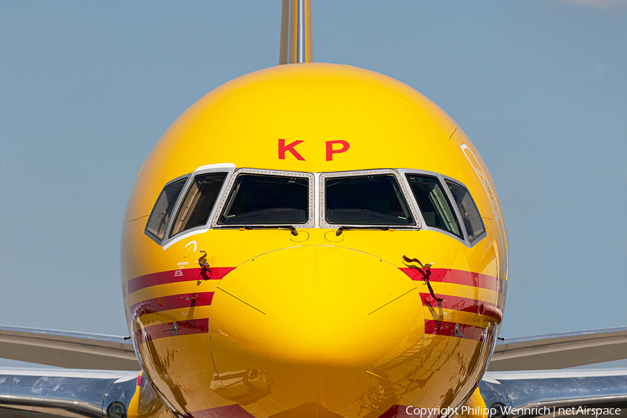 DHL Air Boeing 757-223(PCF) (G-DHKP) | Photo 336685