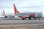 Jet2 Boeing 737-8FH (G-DRTI) at  Tenerife Sur - Reina Sofia, Spain