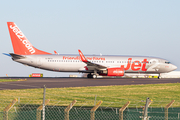 Jet2 Boeing 737-86N (G-DRTU) at  Nottingham - East Midlands, United Kingdom