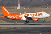 easyJet Airbus A319-111 (G-EJAR) at  Dusseldorf - International, Germany