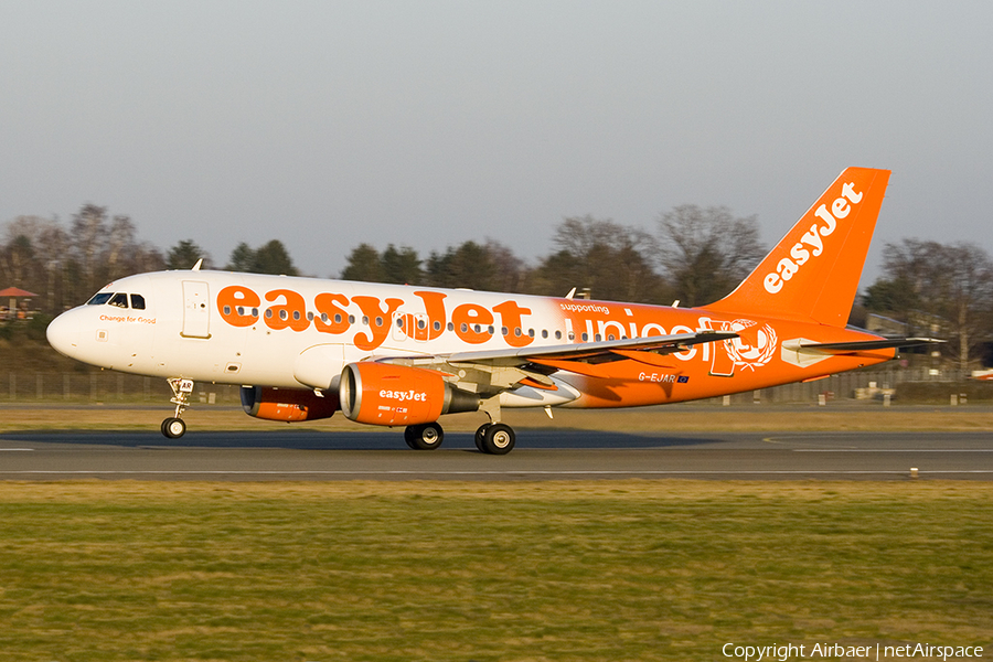 easyJet Airbus A319-111 (G-EJAR) | Photo 152127