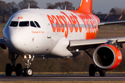 easyJet Airbus A319-111 (G-EJAR) at  London - Luton, United Kingdom