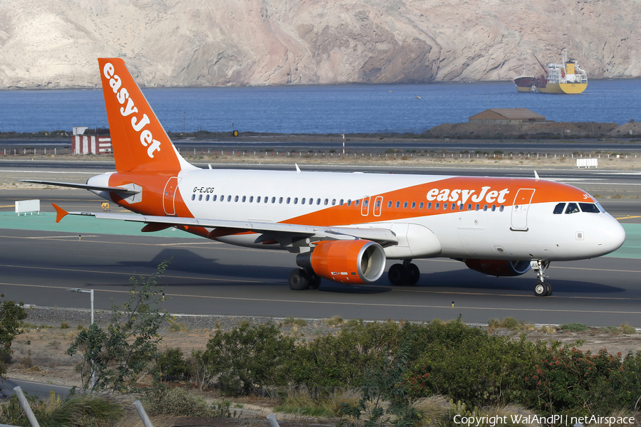 easyJet Airbus A320-214 (G-EJCG) | Photo 666416