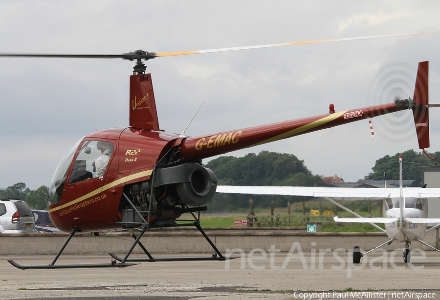 Unique Helicopters Robinson R22 Beta (G-EMAC) | Photo 32887