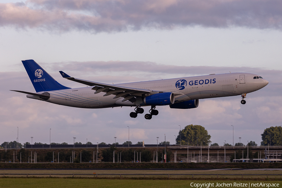 GEODIS Air Network (Titan Airways) Airbus A330-343E(P2F) (G-EODS) | Photo 527648