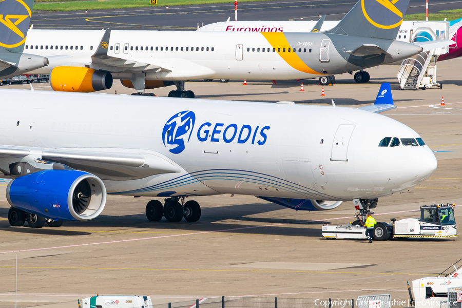 GEODIS Air Network (Titan Airways) Airbus A330-343E(P2F) (G-EODS) | Photo 474752