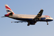 British Airways Airbus A320-232 (G-EUYA) at  London - Heathrow, United Kingdom