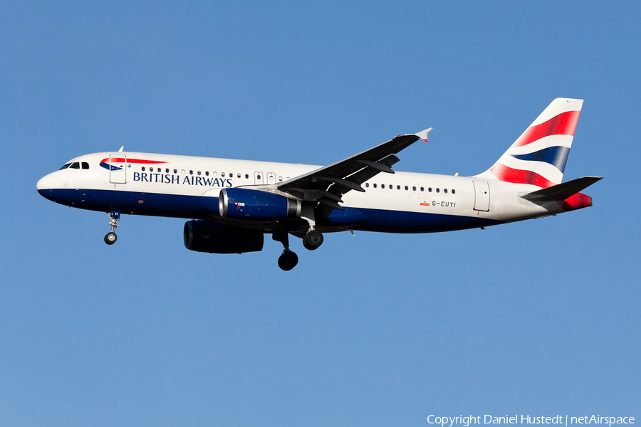 British Airways Airbus A320-232 (G-EUYI) | Photo 644640