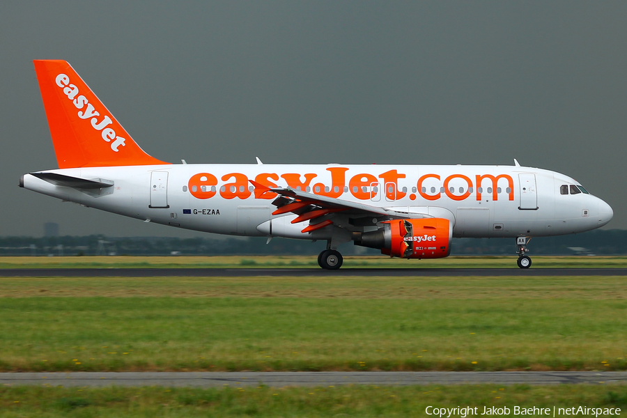 easyJet Airbus A319-111 (G-EZAA) | Photo 173464