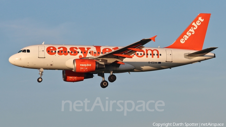 easyJet Airbus A319-111 (G-EZAA) | Photo 224349