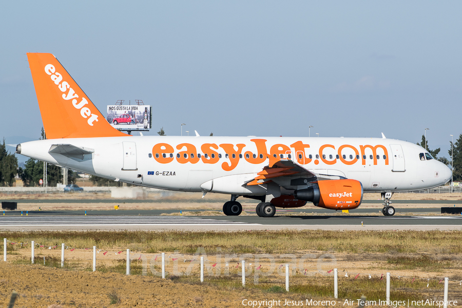 easyJet Airbus A319-111 (G-EZAA) | Photo 171062