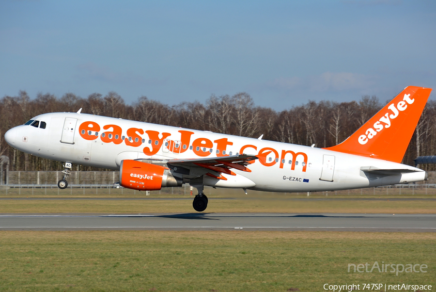 easyJet Airbus A319-111 (G-EZAC) | Photo 70354