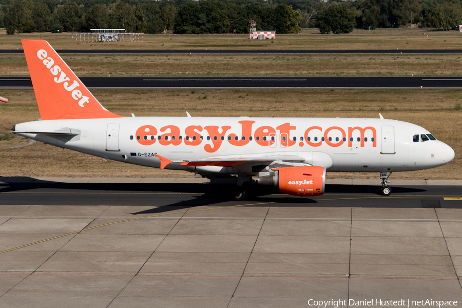 easyJet Airbus A319-111 (G-EZAC) | Photo 424738