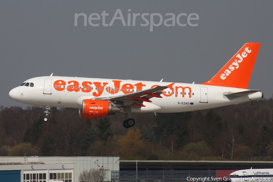 easyJet Airbus A319-111 (G-EZAD) | Photo 222657
