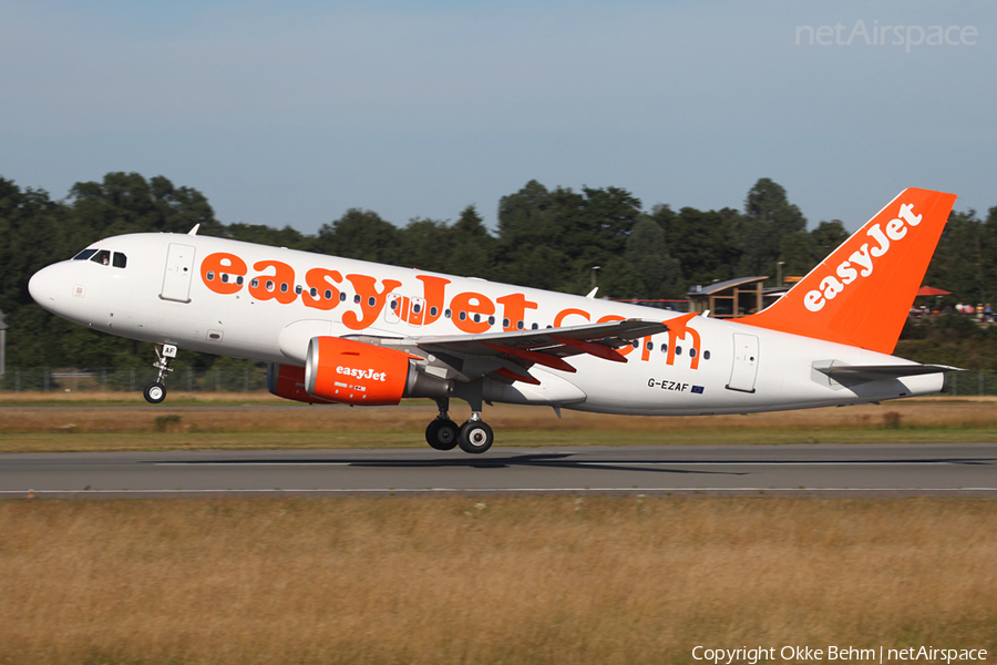 easyJet Airbus A319-111 (G-EZAF) | Photo 52300