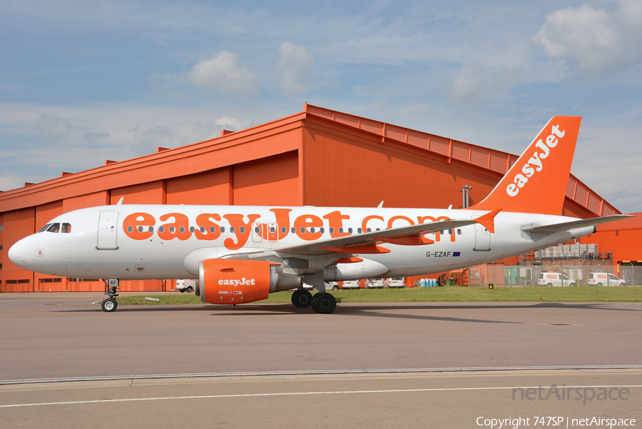 easyJet Airbus A319-111 (G-EZAF) | Photo 50814