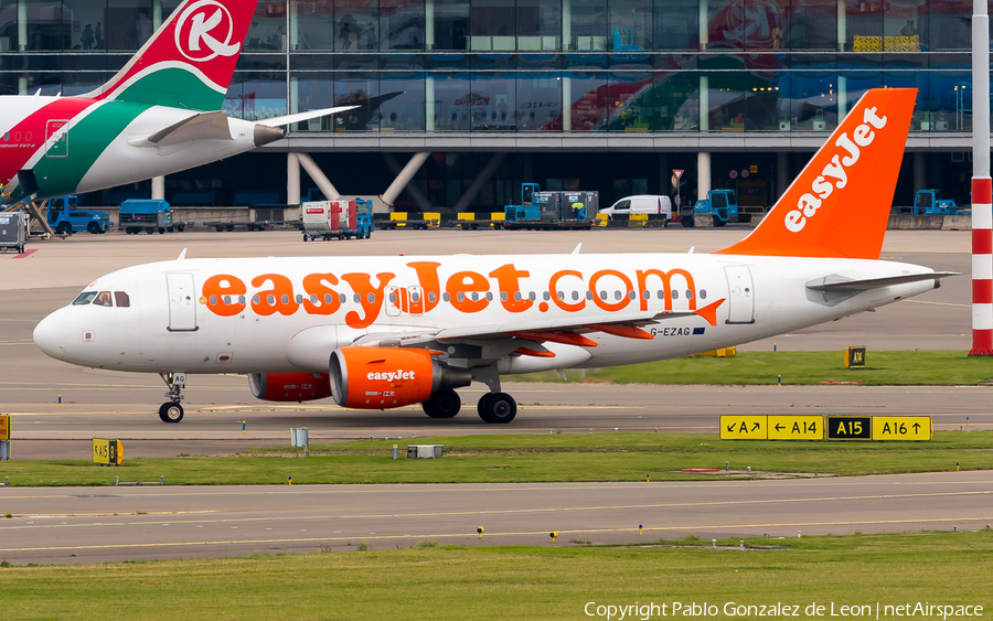 easyJet Airbus A319-111 (G-EZAG) | Photo 350490