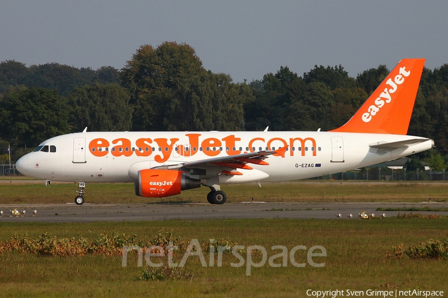 easyJet Airbus A319-111 (G-EZAG) | Photo 70639