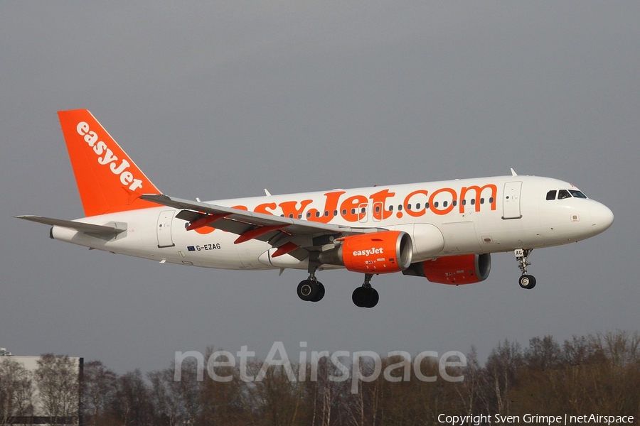 easyJet Airbus A319-111 (G-EZAG) | Photo 89412