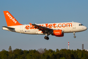 easyJet Airbus A319-111 (G-EZAJ) at  Hamburg - Fuhlsbuettel (Helmut Schmidt), Germany