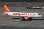 easyJet Airbus A319-111 (G-EZAK) at  Hamburg - Fuhlsbuettel (Helmut Schmidt), Germany