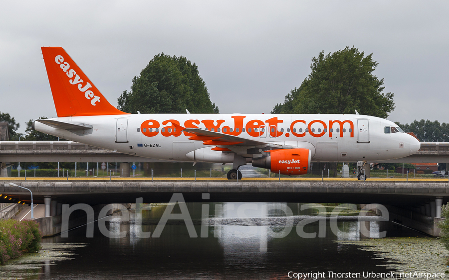 easyJet Airbus A319-111 (G-EZAL) | Photo 176710