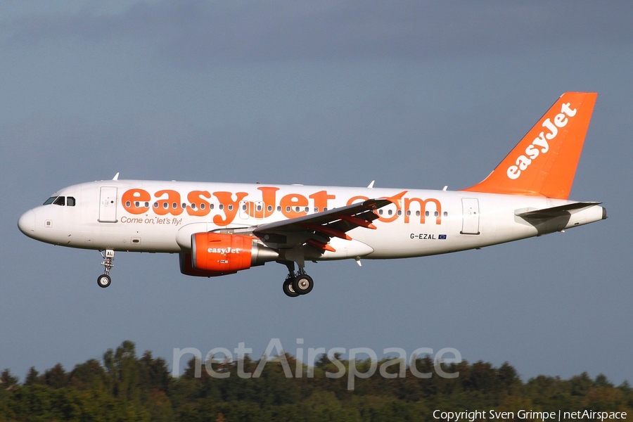 easyJet Airbus A319-111 (G-EZAL) | Photo 15681