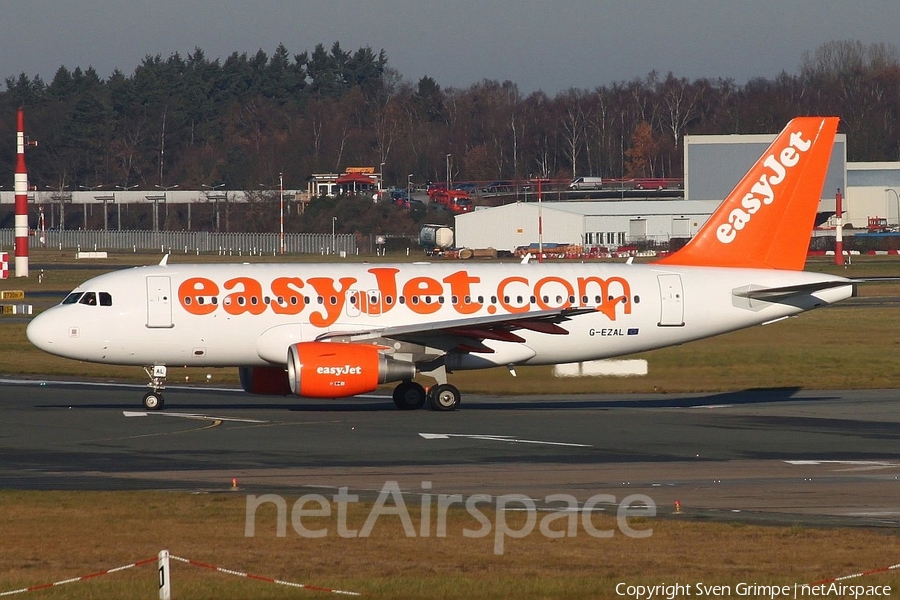 easyJet Airbus A319-111 (G-EZAL) | Photo 15936