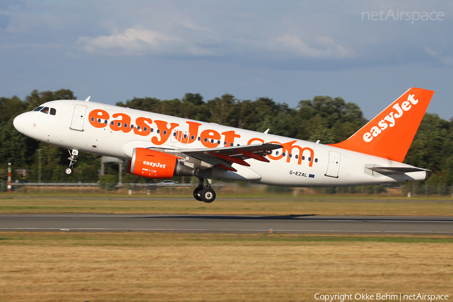 easyJet Airbus A319-111 (G-EZAL) | Photo 53896