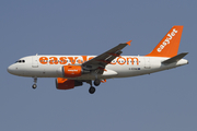 easyJet Airbus A319-111 (G-EZAM) at  Milan - Malpensa, Italy