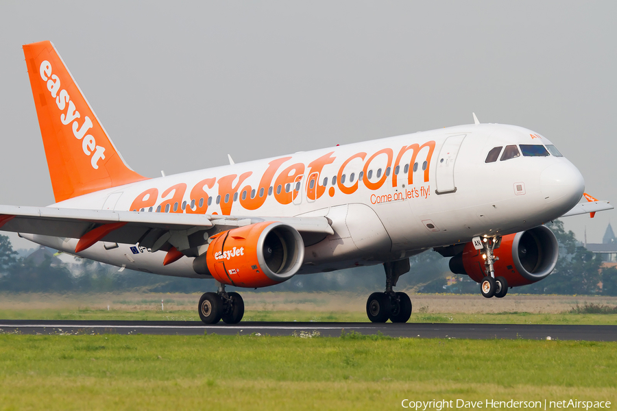 easyJet Airbus A319-111 (G-EZAN) | Photo 10902