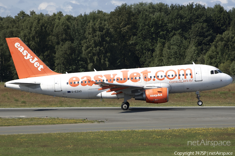 easyJet Airbus A319-111 (G-EZAO) | Photo 46521