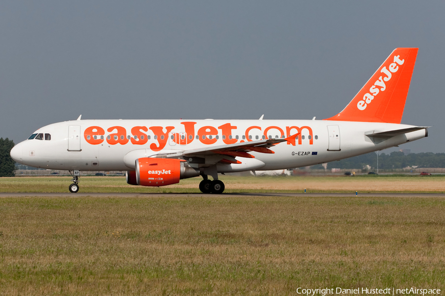 easyJet Airbus A319-111 (G-EZAP) | Photo 614190