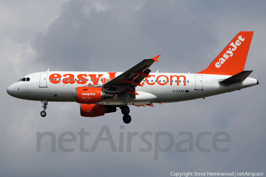 easyJet Airbus A319-111 (G-EZAP) | Photo 110056