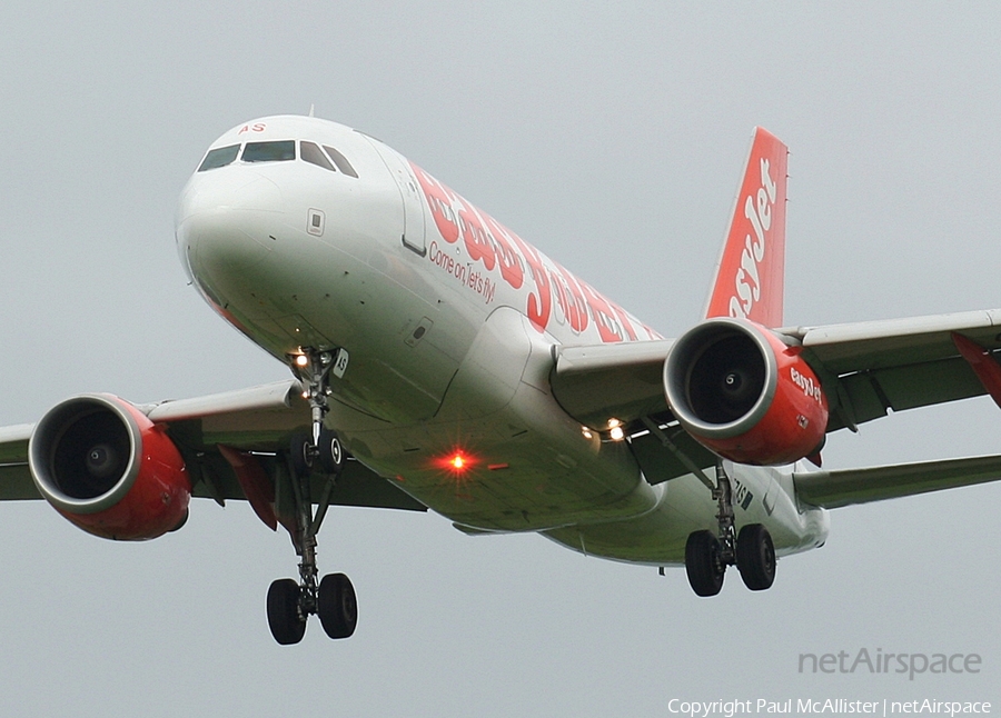 easyJet Airbus A319-111 (G-EZAS) | Photo 20322