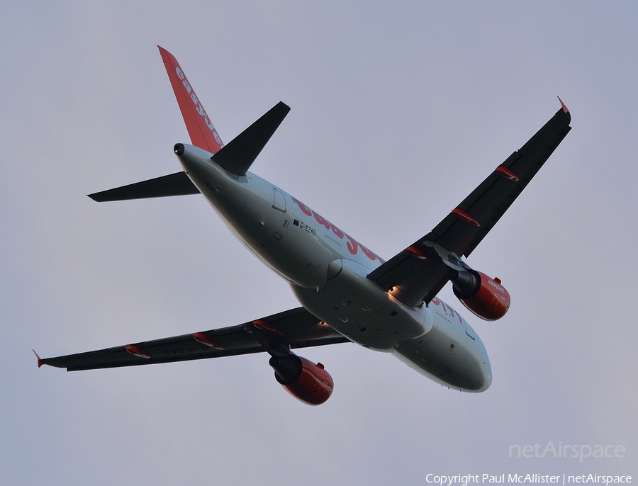 easyJet Airbus A319-111 (G-EZAS) | Photo 51650