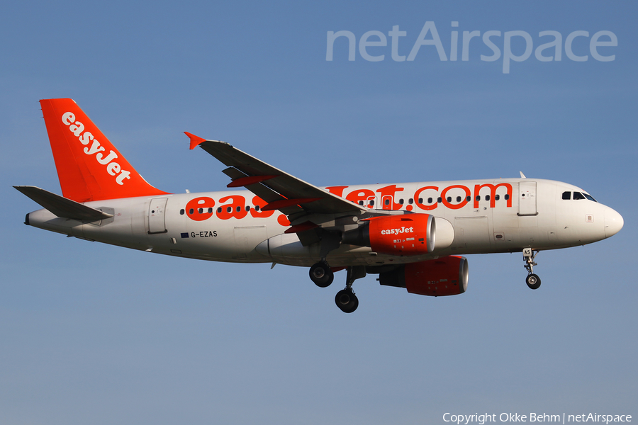 easyJet Airbus A319-111 (G-EZAS) | Photo 184064