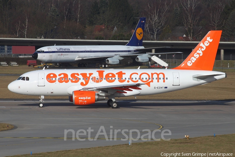easyJet Airbus A319-111 (G-EZAT) | Photo 39388