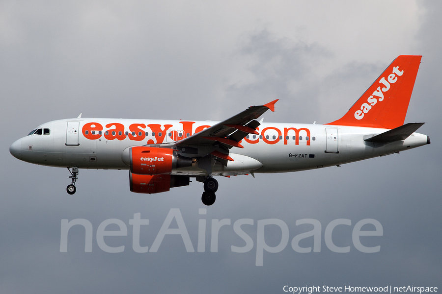 easyJet Airbus A319-111 (G-EZAT) | Photo 110057