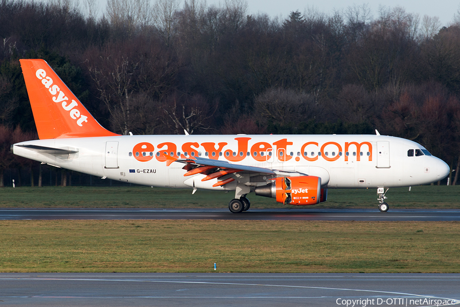 easyJet Airbus A319-111 (G-EZAU) | Photo 524588